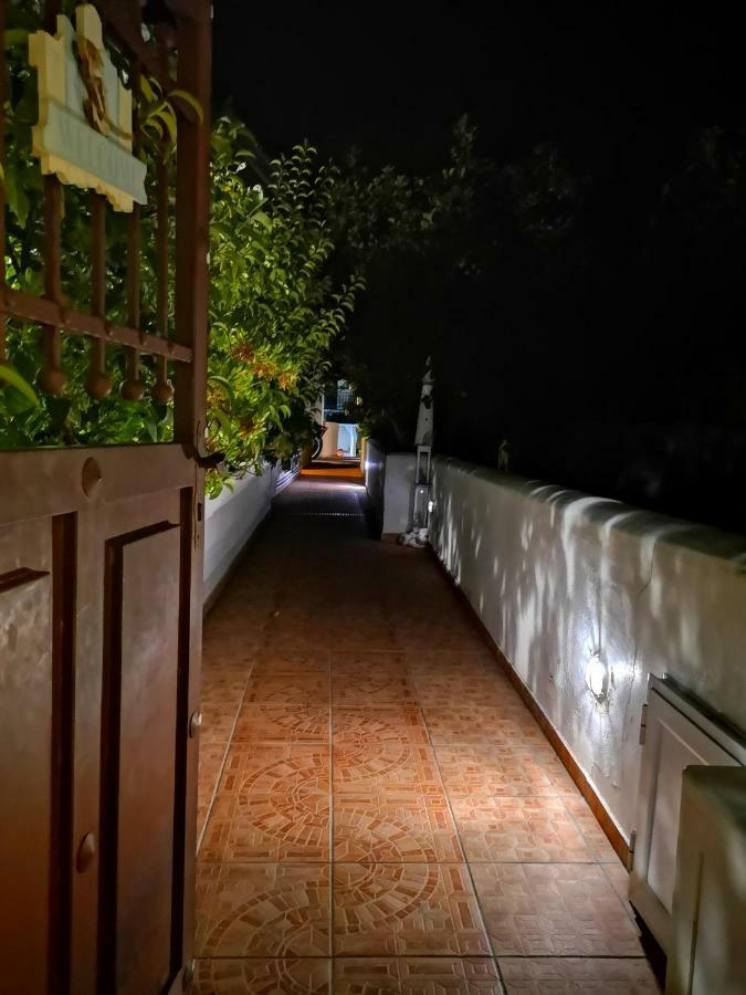 Spetses Center Comfy Apartment 外观 照片